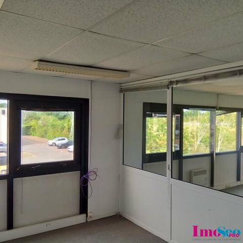 BUREAUX à LOUER