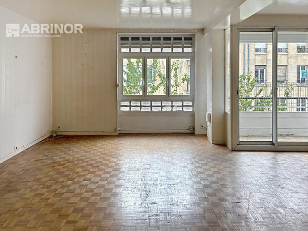 HYPER CENTRE T4 AVEC GARAGE A RENOVER VALENCIENNES