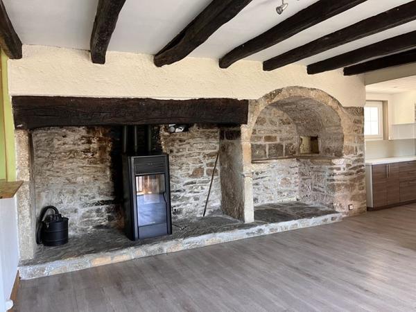 Maison 127 680 € Laval-de-Cère 4 p 107 m² DPE C