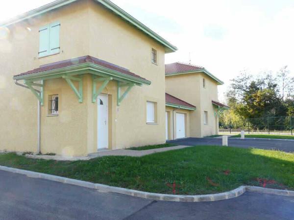 Location Maison 4 pièces Le Pont-de-Beauvoisin 38480 à la location