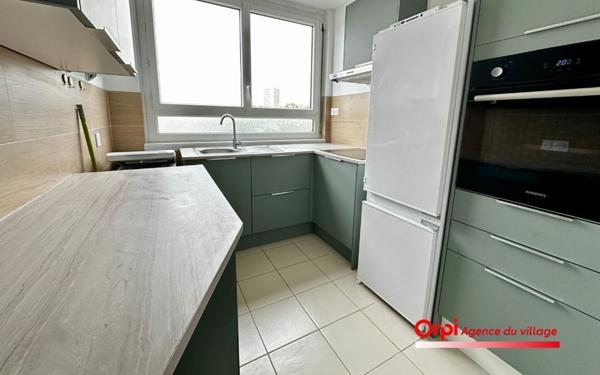 Appartement à louer    2 pièces • 48,18 m2 Fontenay-sous-Bois