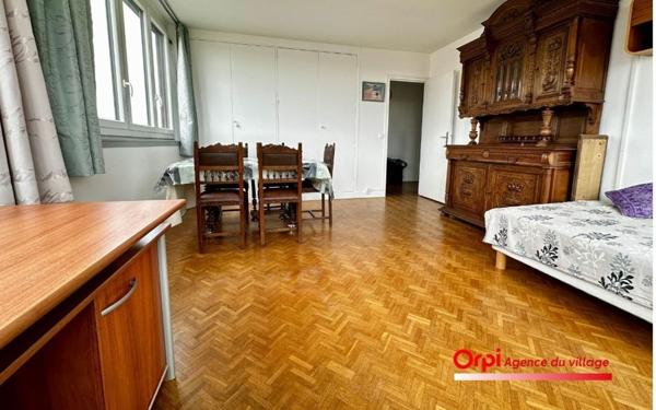 Appartement à louer    2 pièces • 48,18 m2 Fontenay-sous-Bois