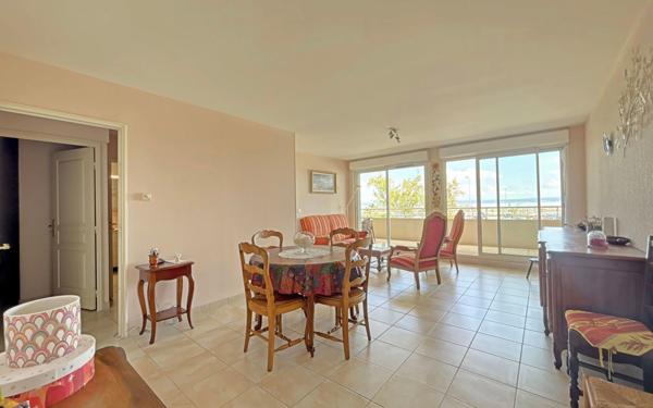 Appartement à vendre    3 pièces • 70,18 m2 Martigues