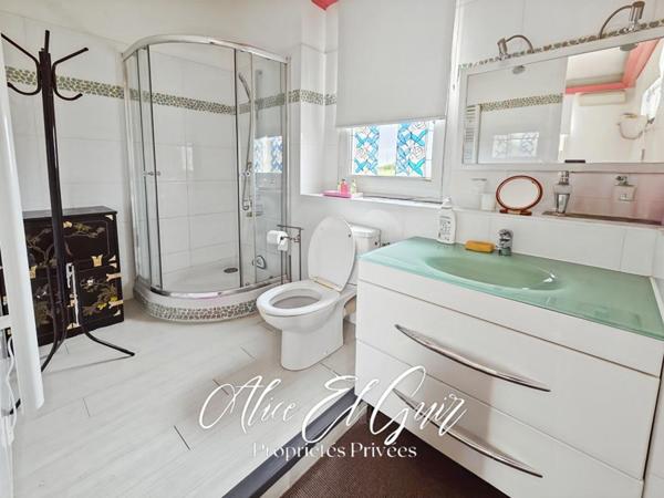 Maison Carcassonne 6 pièce(s) 213 m2 sur 2000 m²