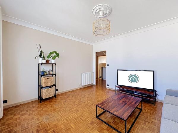 BREST : CHARMANT APPARTMEMENT T4 DE 79 M² AVEC GARAGE