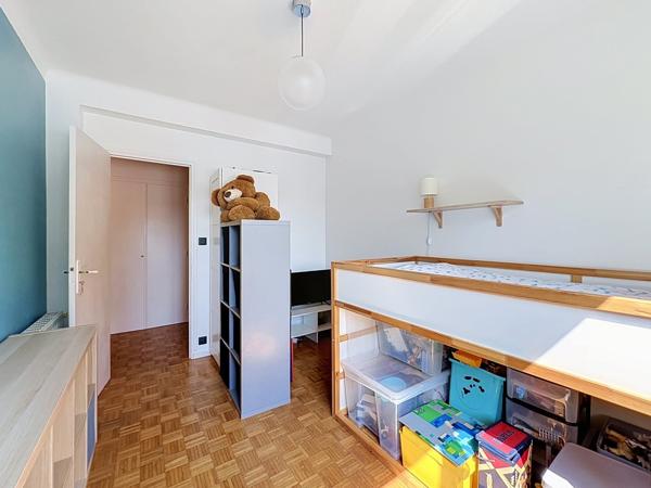 BREST : CHARMANT APPARTMEMENT T4 DE 79 M² AVEC GARAGE