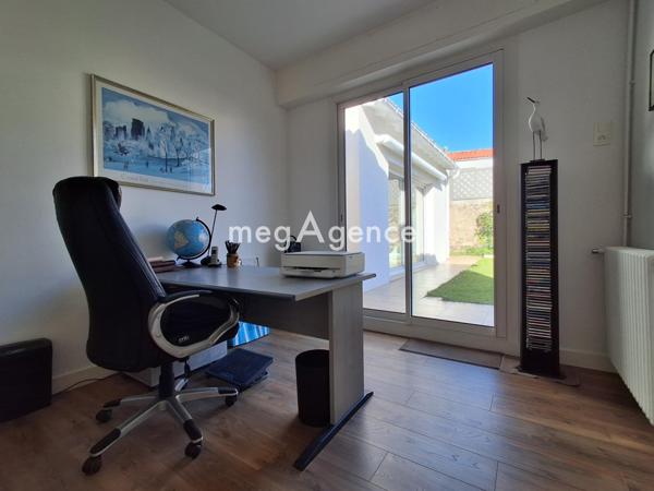 Maison à LES SABLES-D'OLONNE, 85100 - 6 pièces 133m²