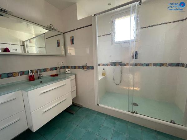 APPARTEMENT T6 – VUE MER