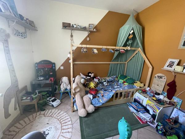 Location                                                      Maison
                        
                     4 pièces                      87 m2                     à Vallans