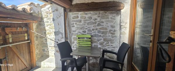 PEYRIAC MINERVOIS MAISON  DE CARACTERE 6 PIECES