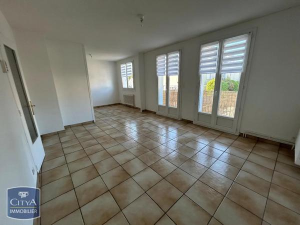 Appartement à louer 4 pièces 71m² Bourges (18000)