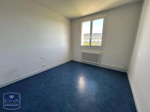 Appartement à louer 4 pièces 71m² Bourges (18000)