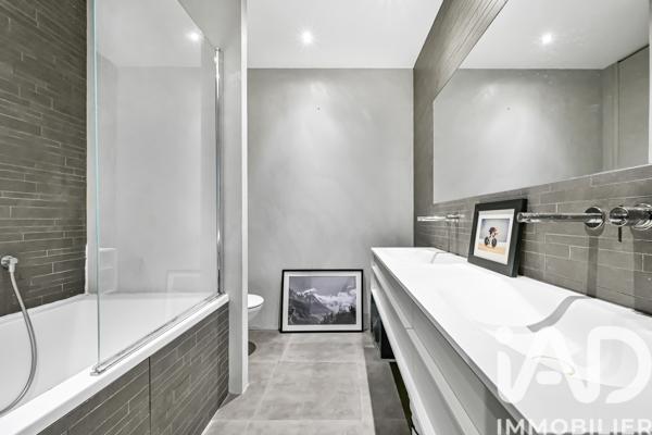 Appartement à vendre 3 pièces 108 m² Paris 7