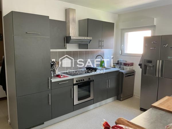 Appartement 92 m2 avec terrasse et parkings