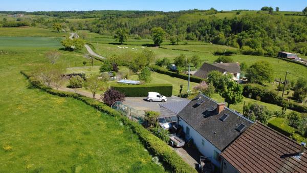 Maison de campagne, 3 chambres, sur un terrain de 4450 m².