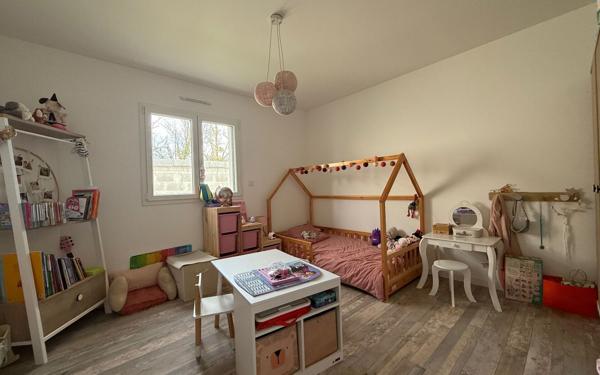 Maison à vendre    4 pièces • 121 m2 Amfreville