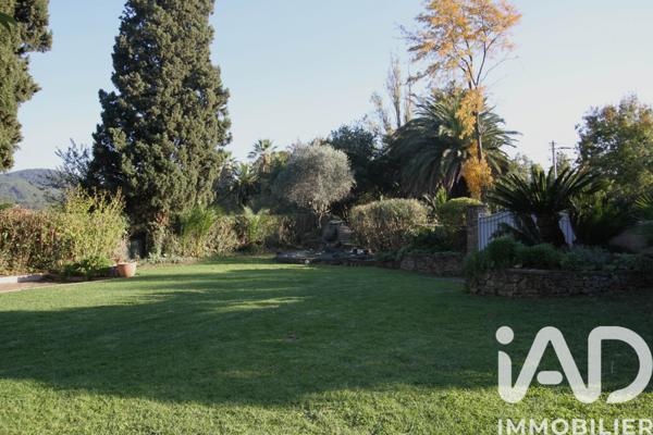 Maison à vendre 18 pièces 389 m² La Garde