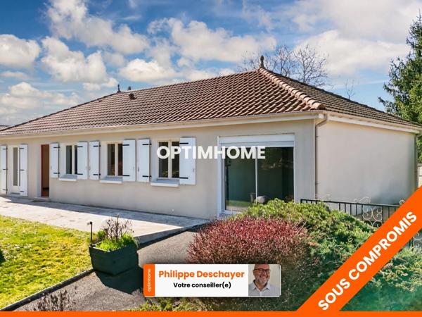 Maison de plain Pied de 104 m² - 7 pièces - 5 chambres - Véranda - Garage - sur parcelle de Terrain Clos de 1500 m² - MAGNAC LAVAL (87)