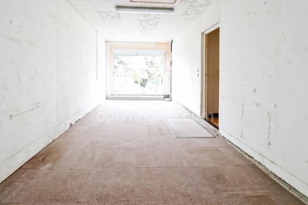 Maison de plain Pied de 104 m² - 7 pièces - 5 chambres - Véranda - Garage - sur parcelle de Terrain Clos de 1500 m² - MAGNAC LAVAL (87)