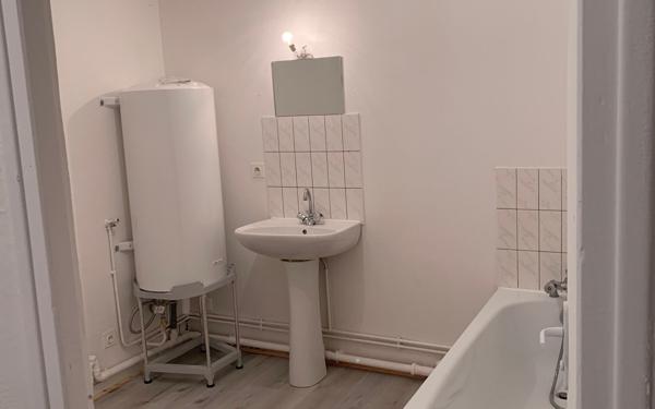 Immeuble à vendre    16 pièces •  Raon-l'Étape