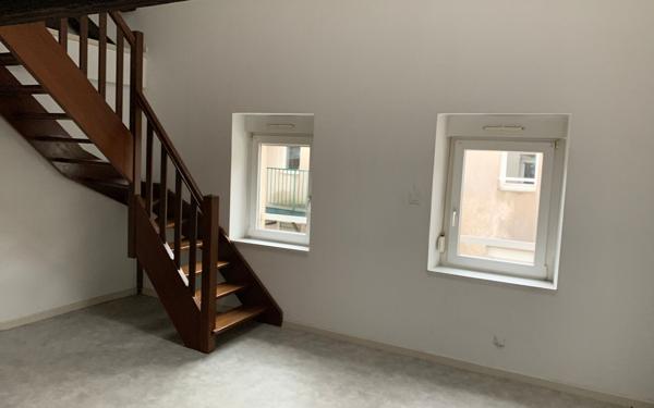 Immeuble à vendre    16 pièces •  Raon-l'Étape