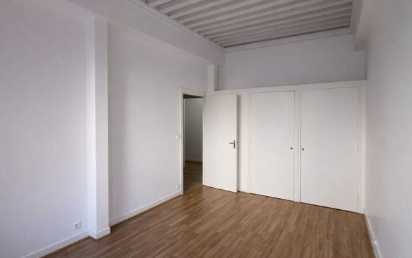 Appartement à vendre    4 pièces • 105,45 m2 Lyon 5