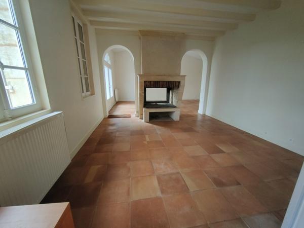 Maison à vendre |  Saint-Caprais-de-Bordeaux |  3 pièces | 113 m²
