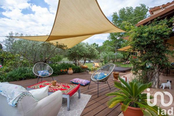 House for sale 5 rooms 150 m² Rochefort-du-Gard