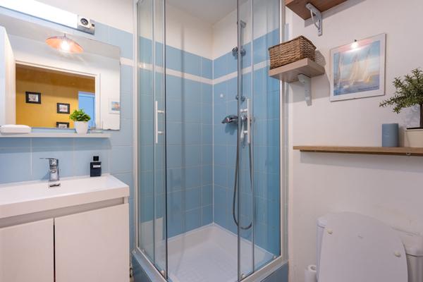 Pontoise Gare, 2 pièces