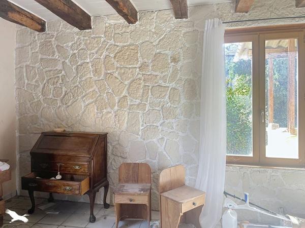 Maison 75 684 € Saint-Étienne-de-Maurs 3 p 140 m² DPE F