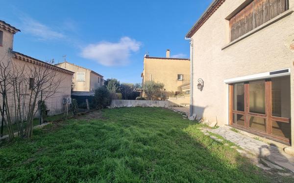 Maison à vendre    5 pièces • 145 m2 Le Pontet