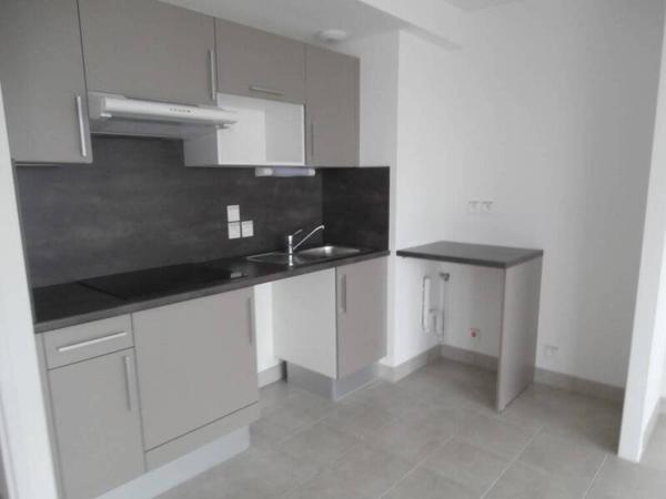 Appartement 3 pièces                                        - 44400 Rezé - Pont Rousseau Centre Réf : 11985