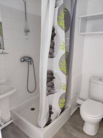 Appartement 1 pièce                                        - 44000 Nantes Réf : 11431