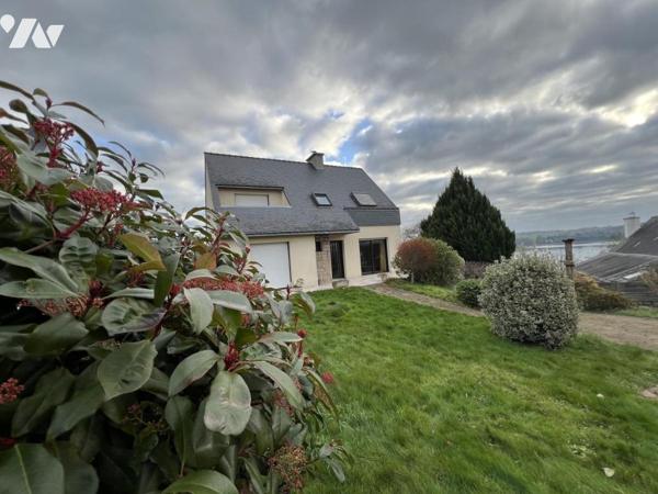 LANESTER quartier Saint Guenaël vue sur le blavet maison sur type 6 sur sous-sol sur 1306 M² 