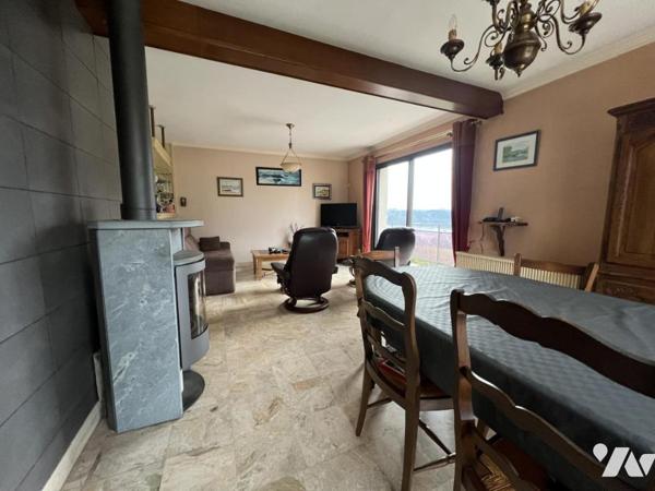 LANESTER quartier Saint Guenaël vue sur le blavet maison sur type 6 sur sous-sol sur 1306 M² 