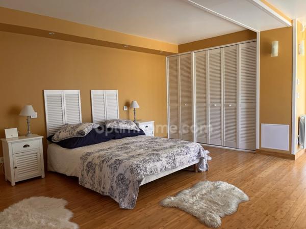 Aux portes des lacs, 2 habitations SPA, Etangs, sur 5900m²