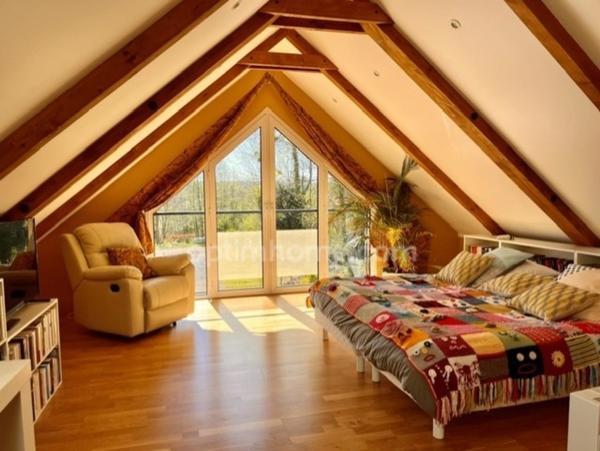 Aux portes des lacs, 2 habitations SPA, Etangs, sur 5900m²