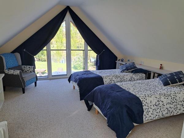 Aux portes des lacs, 2 habitations SPA, Etangs, sur 5900m²