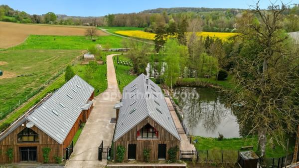 Aux portes des lacs, 2 habitations SPA, Etangs, sur 5900m²