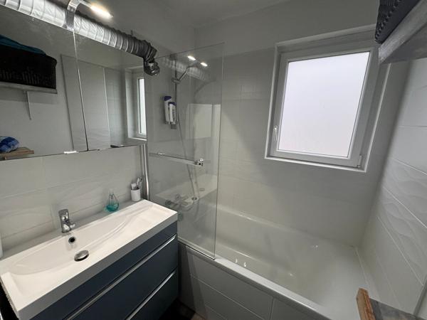Appartement 4 pièces – 93 m² environ à Vannes (ref : 38079)