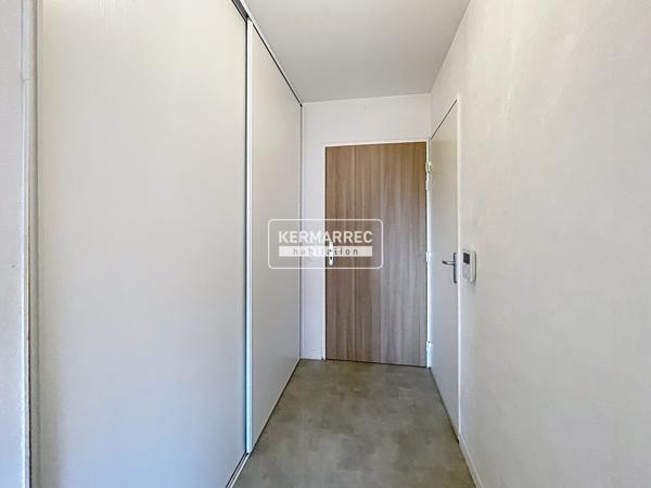 Appartement 3 pièces – 66 m² environ à Saint-Jacques-de-la-Lande (ref : 32791)