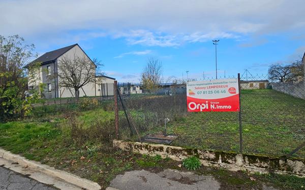 Terrain à vendre    Guignicourt