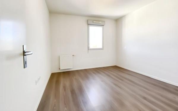 Appartement à vendre    3 pièces • 63,73 m2 Toulouse