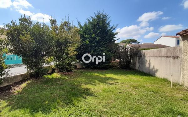 Maison à vendre    3 pièces •  Royan