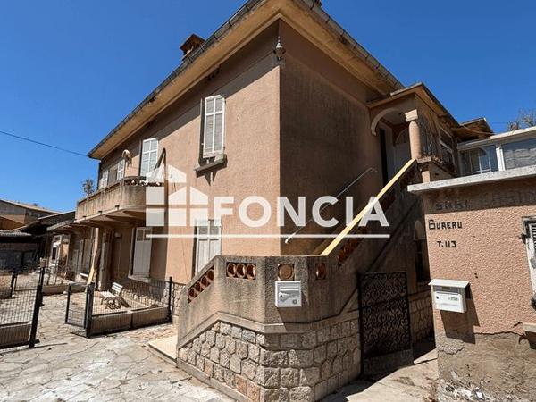 À vendre Appartement 5 pièces 97.64 m² - Carqueiranne 83320