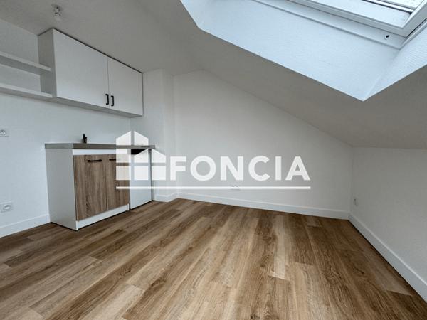 Location Appartement 2 pièces 13.61 m² - 98 BOULEVARD CARNOT Le Mans 72000