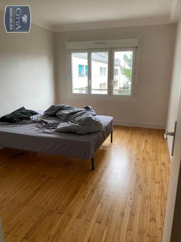 Appartement à louer 3 pièces 73m²