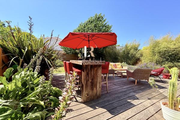 La Trompette - Magnifique maison bourgeoise avec jardin et dépendance