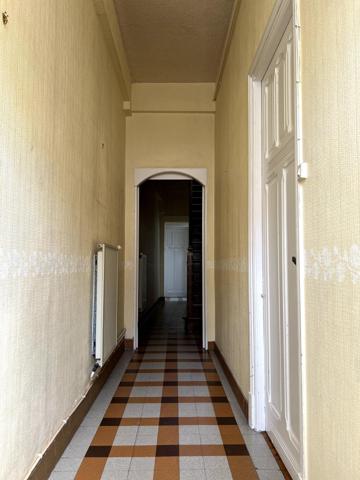 Maison à BOURBOURG, 59630 - 5 pièces 122m²
