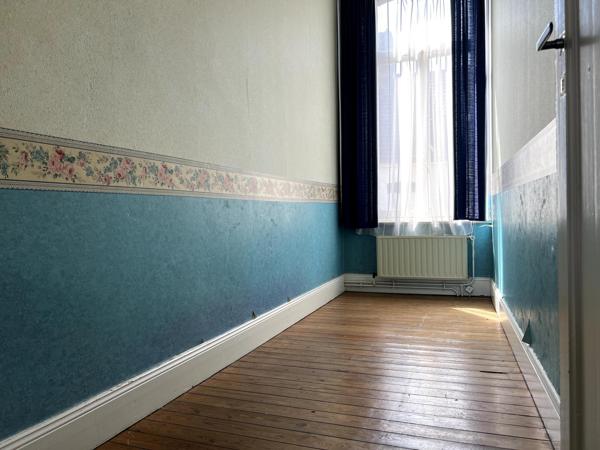 Maison à BOURBOURG, 59630 - 5 pièces 122m²